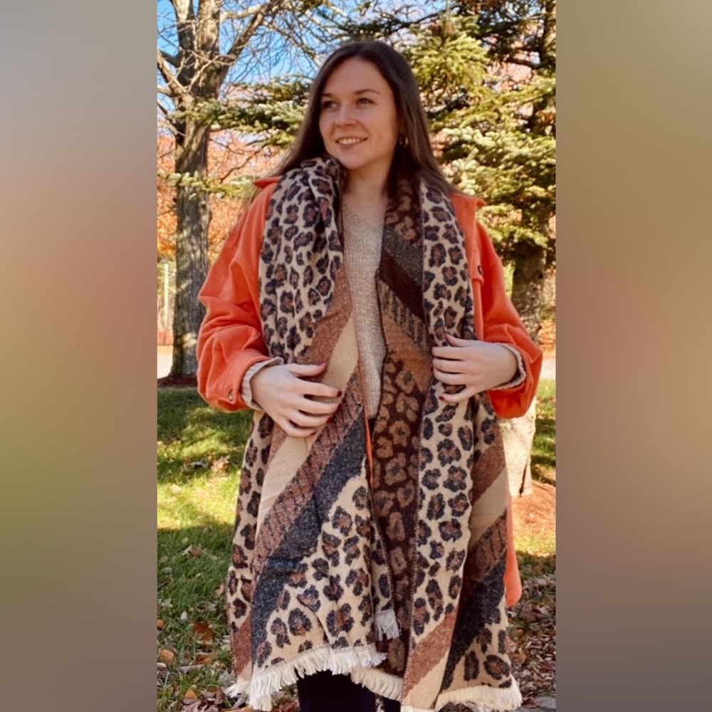 LNWT Funky Monkey Printed Blanket Scarf